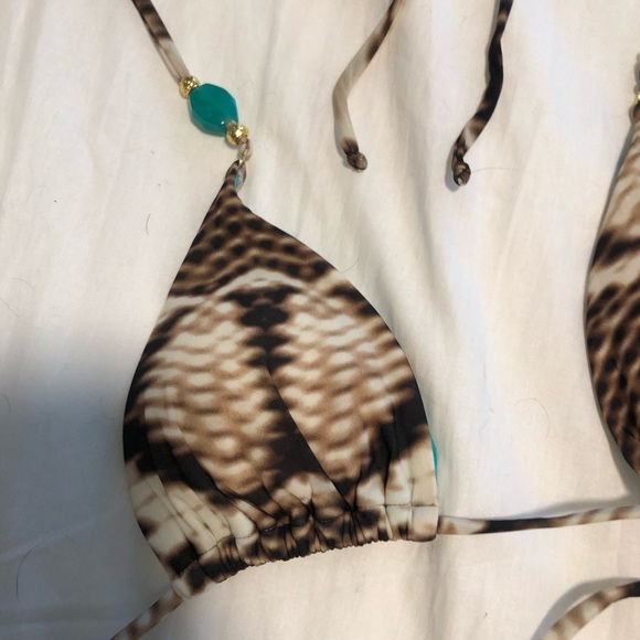 Vix lot of 2 XS bikini tops - Picture 7 of 14